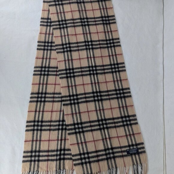 Burberry Unisex Winter Scarf Beige – 100% Lambswool Check – Used – Stylish Wrap - Picture 3 of 7